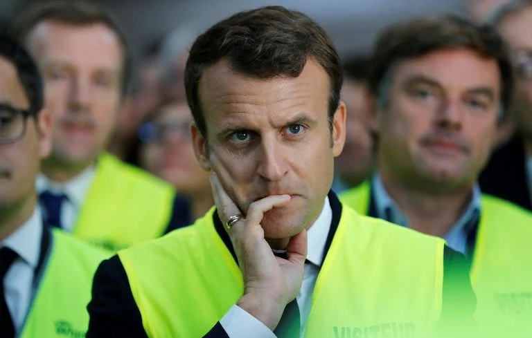 Macron face aux Gilets Jaunes, la communication sous pression