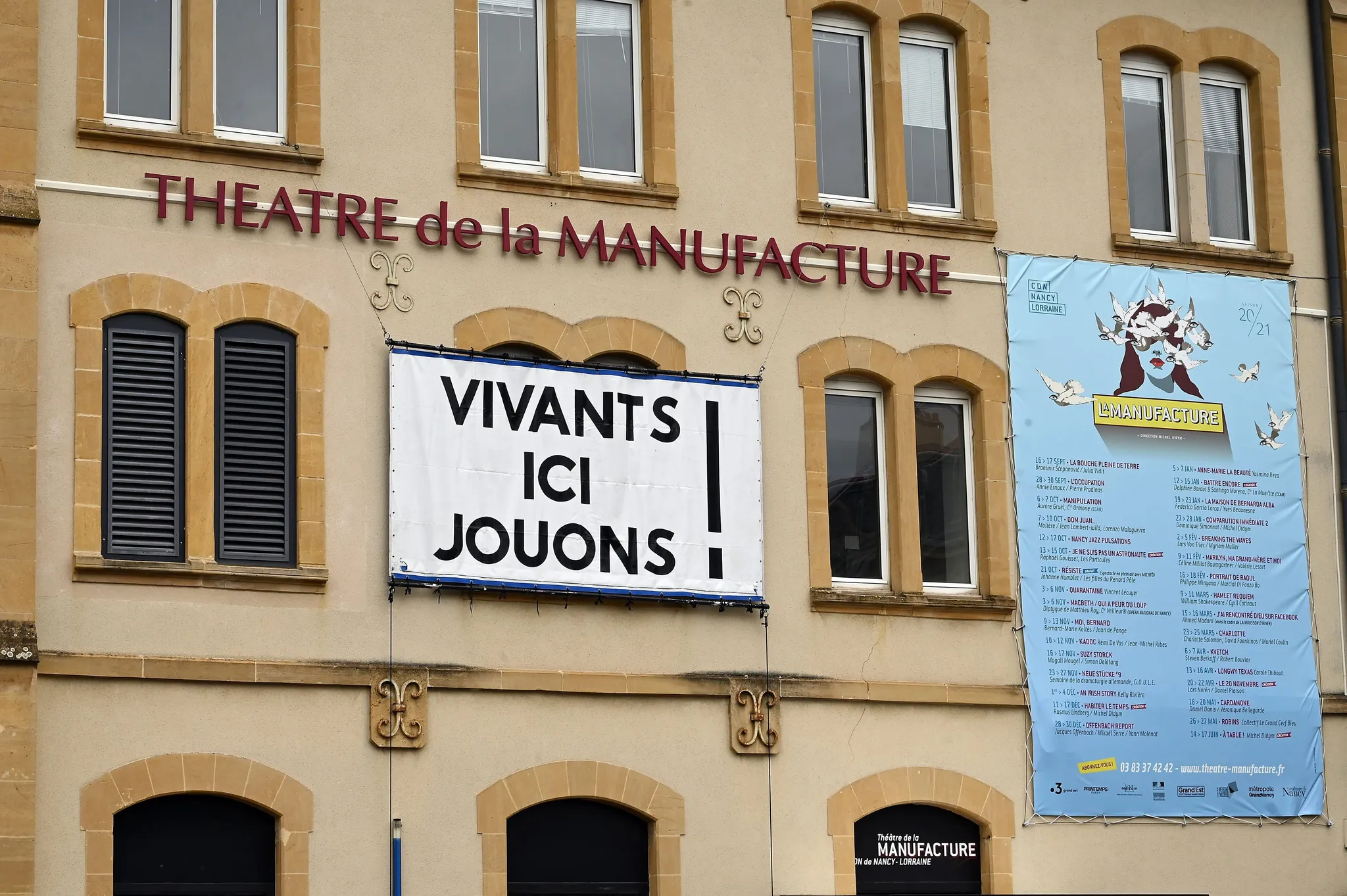 La rue devient le théâtre de toutes les manipulations