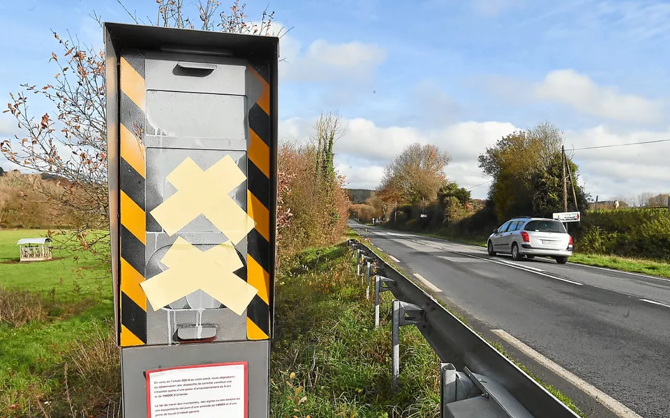 Radars automatiques neutralisés : l&rsquo;insurrection silencieuse des Gilets Jaunes