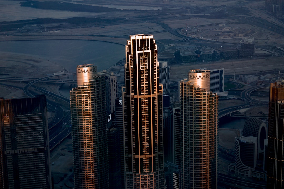 Torch Tower, un gratte-ciel de Dubaï vit son destin en flammes