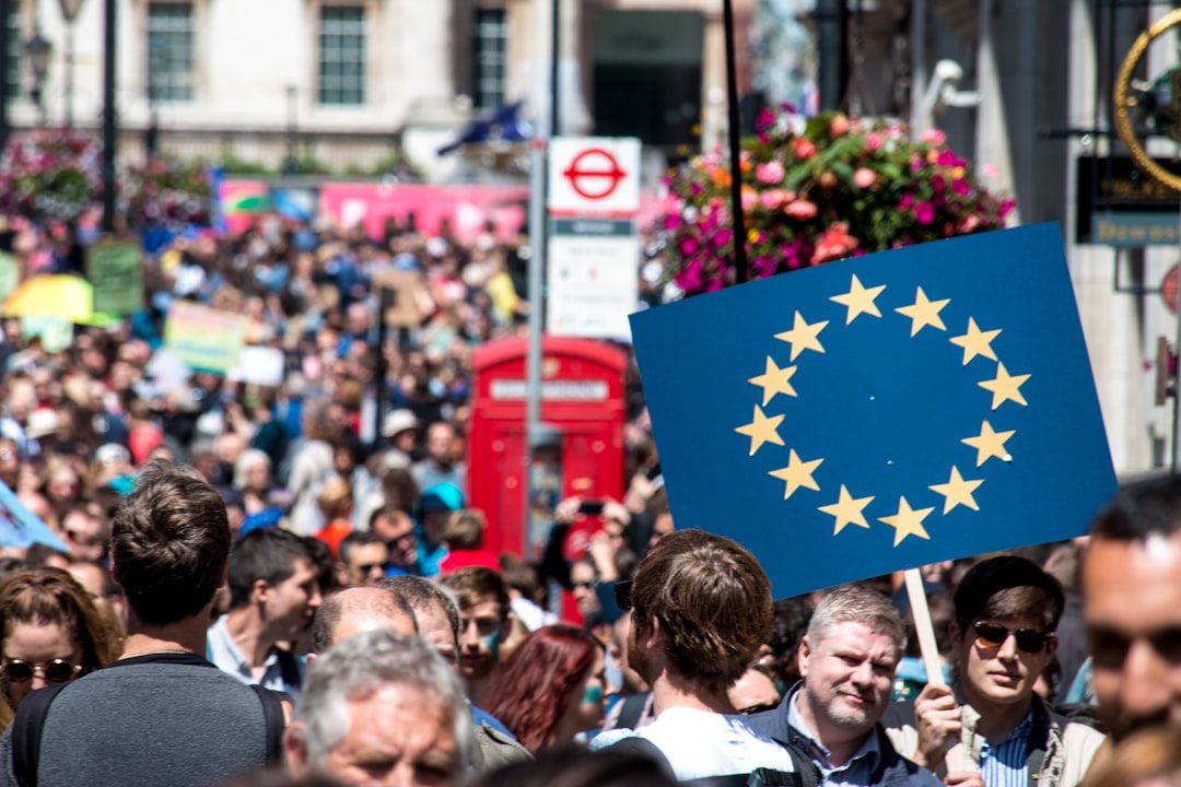 Brexit, partie de poker menteur entre Londres et l’Europe