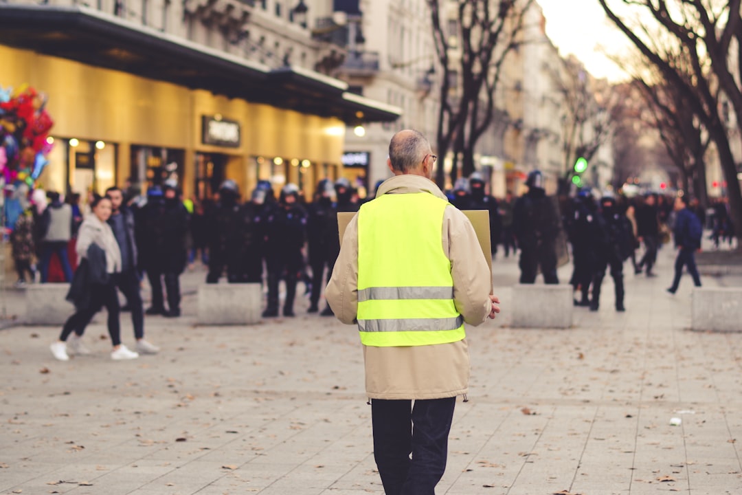 Gilets Jaunes, anatomie d&rsquo;une révolution populaire qui ne veut pas mourir