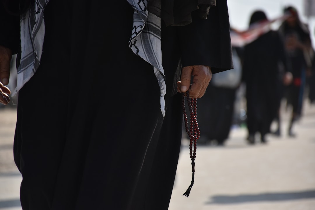 L’abaya à l’école, la mode devient symbole religieux