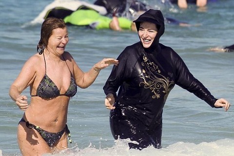 Burkini, plages et hypocrisie française, l’État se mêle de nos maillots de bain
