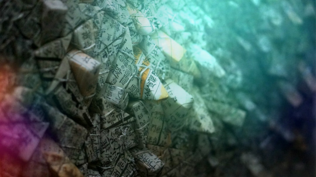 Le pyramidalisme, ou l’art de bâtir des châteaux de cartes économiques